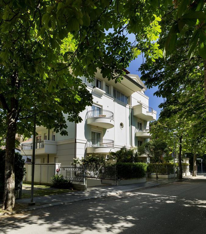 Residence Hamilton Ριτσόνε Εξωτερικό φωτογραφία