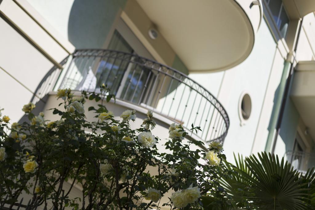 Residence Hamilton Ριτσόνε Εξωτερικό φωτογραφία