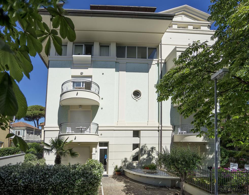 Residence Hamilton Ριτσόνε Εξωτερικό φωτογραφία